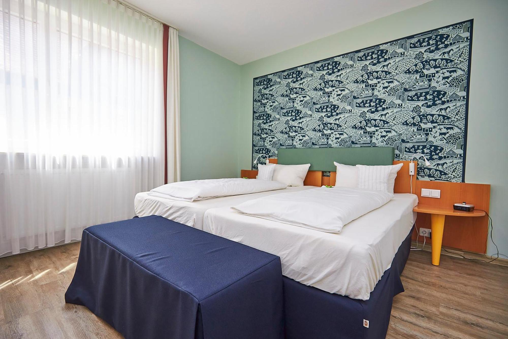 Flair Hotel Zum Storchen Bad Windsheim Eksteriør bilde